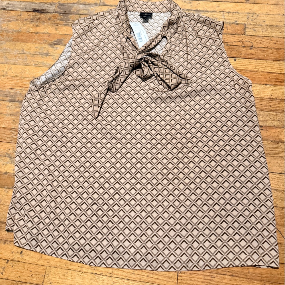 Worthington Brown Geometric Print Blouse